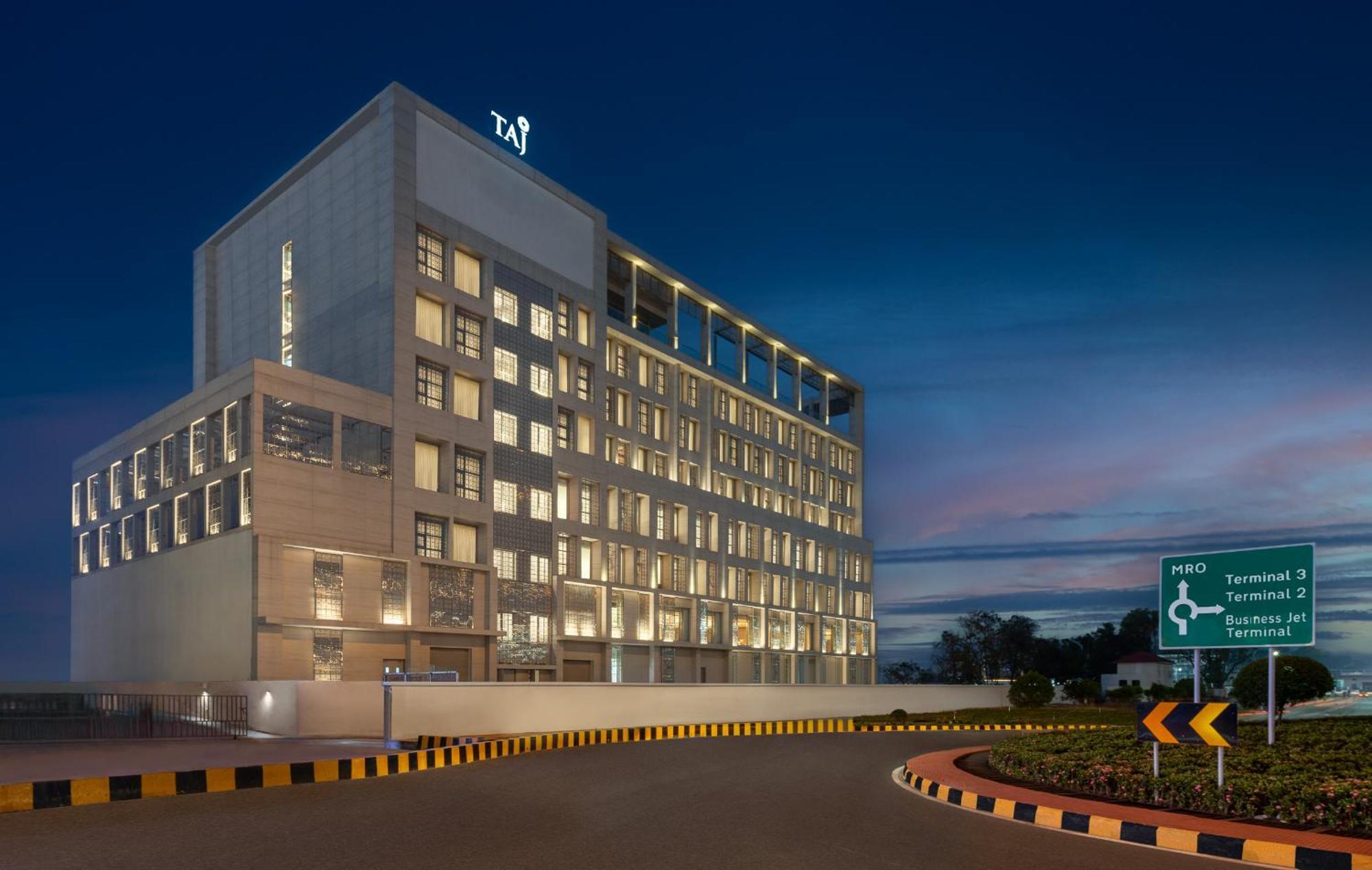 ホテル Taj Cochin International Airport, Kerala Kochi エクステリア 写真